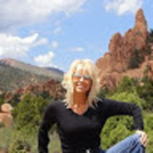 Meet your Posher, Lori